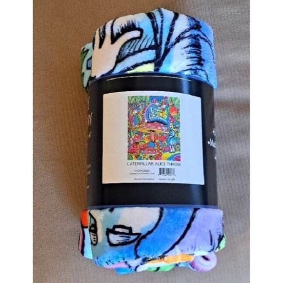 New Caterpillar Plush Fleece Throw Gift Blanket Mushroom Alice in Wonderland NIP - Picture 5 of 5